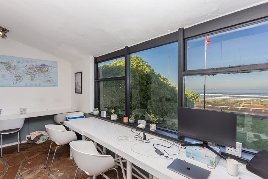 4 Bedroom Property for Sale in Beachfront Western Cape